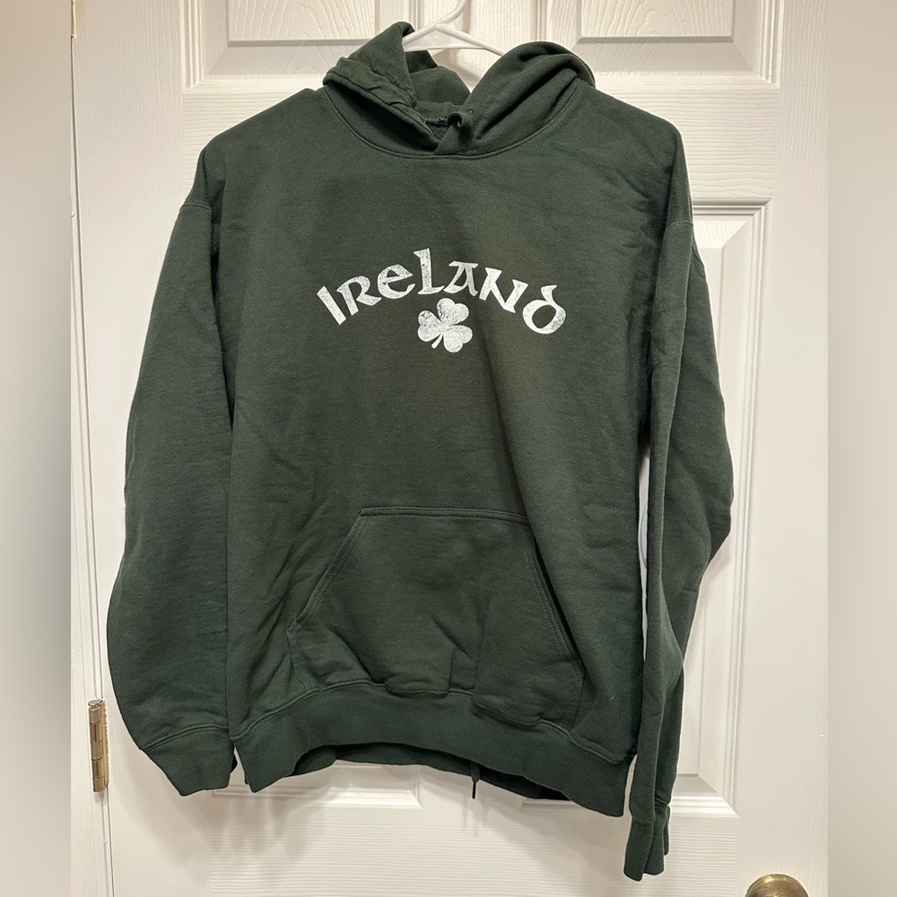 Forest Green Ireland Pullover Hoodie with Shamrock ☘️ From Ireland! 🇮🇪